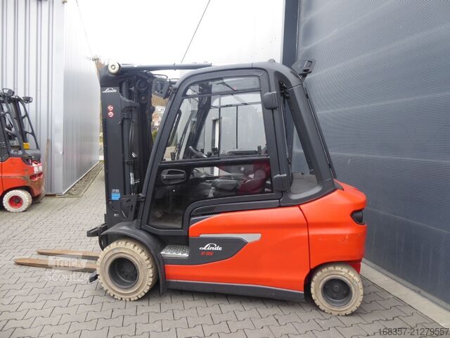 Voorlader vorkheftruck Linde E35L-01