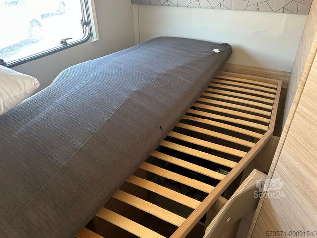 Autocaravană semi-integrată Fiat Ducato Carasuite 650 MF Teilintegriert | Voll ausgestattet