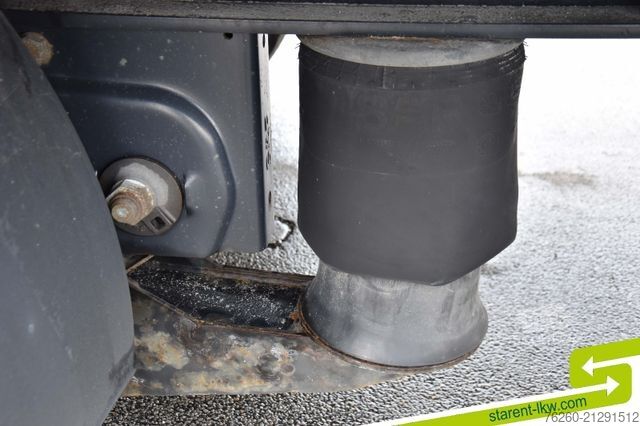 Auflieger mit Pritsche & Plane KÖGEL Megatrailer Hubdach Liftachse DC 9.5 Zertifikat