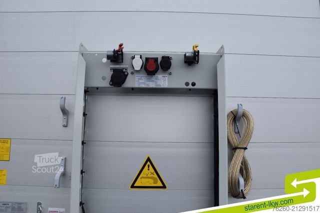 Auflieger mit Pritsche & Plane SCHMITZ CARGOBULL Megatrailer Hubdach Liftachse D.C.9.5 Zert MIETE