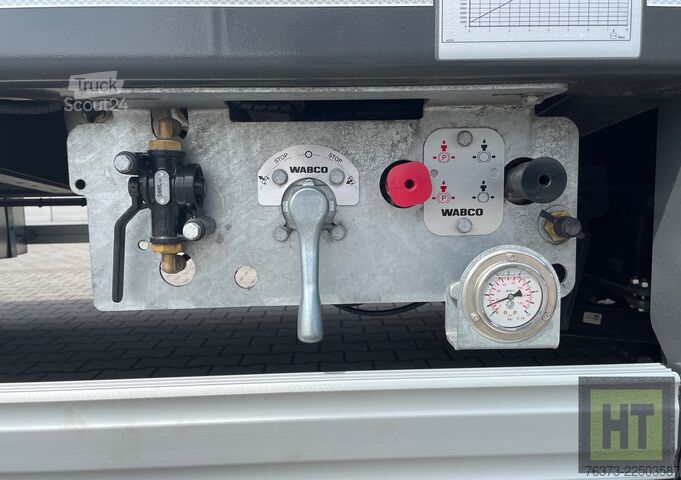 Niski poluprikolica MAX Trailer 2-Achs-Tele-Semi-Sattelauflieger