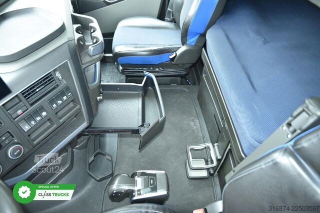 Cap tractor standard VOLVO FH 460 Globetrotter XL i-Save