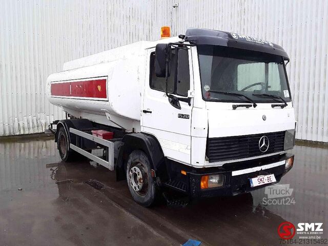 Camion-citerne Mercedes 1520