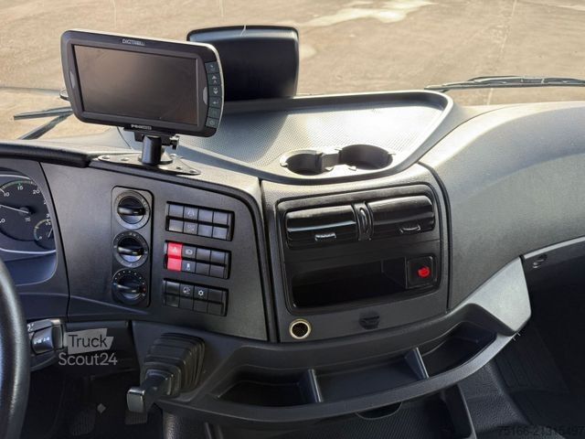 Camion caisson MERCEDES-BENZ ATEGO 1224 L Koffer 7 m LBW 1,5 TO.*KLIMA AHK