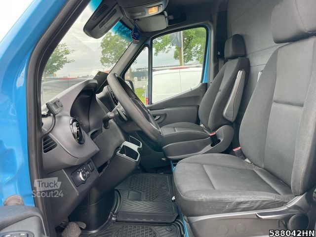 Koelwagen met geïsoleerde laadbak MERCEDES-BENZ Sprinter 317 CDI  *Tiefkühlkoffer*Seitentür*AUT