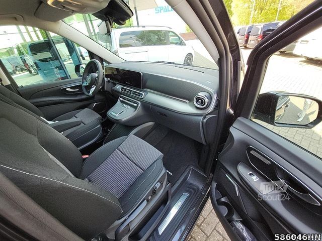 Minibús MERCEDES-BENZ V 300 STYLE 4MATIC AMG *AIRMATIC*PANO-DACH*AHK*