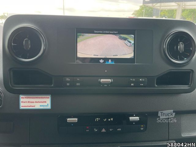 Koelwagen met geïsoleerde laadbak MERCEDES-BENZ Sprinter 317 CDI  *Tiefkühlkoffer*Seitentür*AUT