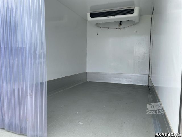 Koelwagen met geïsoleerde laadbak MERCEDES-BENZ Sprinter 317 CDI  *Tiefkühlkoffer*Seitentür*AUT