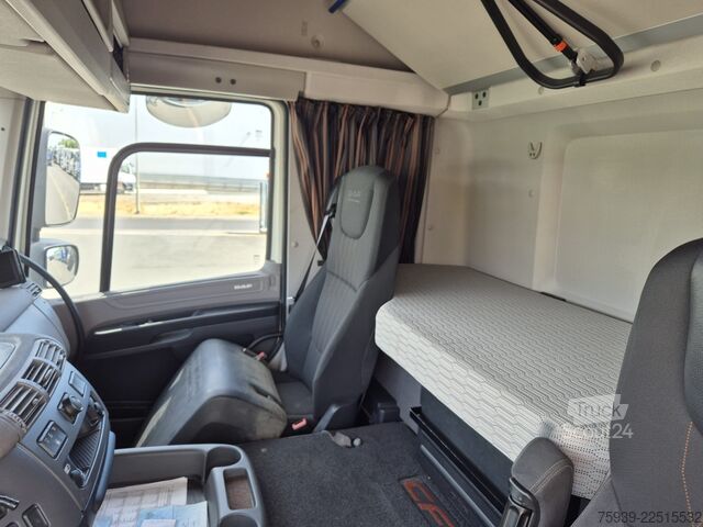 Standartinis vilkikas DAF CF 450 FT