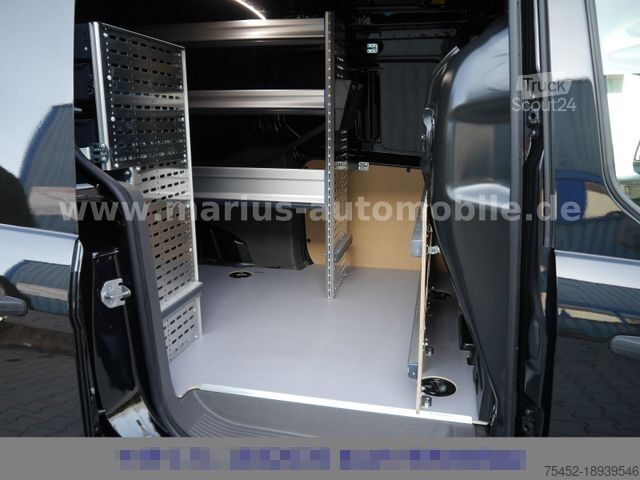Fourgon tôlé FORD Transit Connect 220 L2 Trend / Klima / SORTIMO