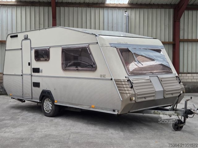Karavan KIP KG 48 TN Wohnwagen Toilet + Etagenbett