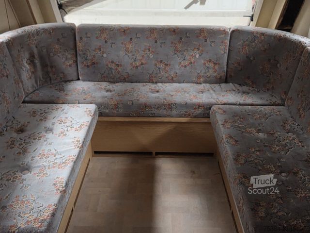 Karavan KIP KG 48 TN Wohnwagen Toilet + Etagenbett