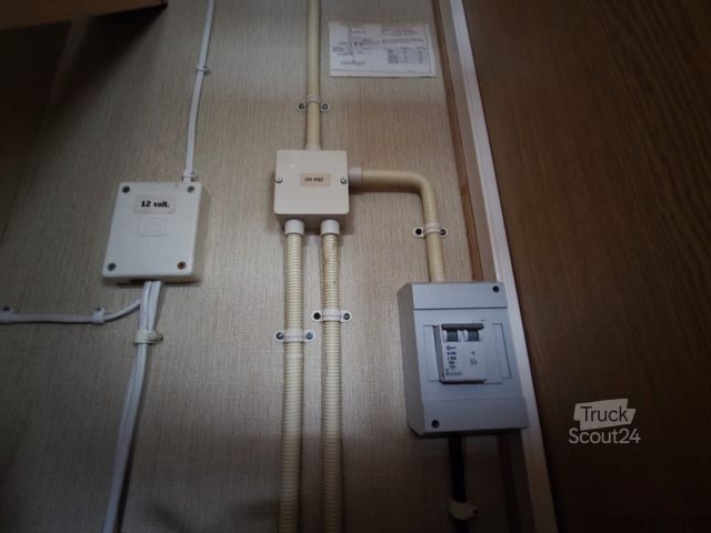 Karavan KIP KG 48 TN Wohnwagen Toilet + Etagenbett