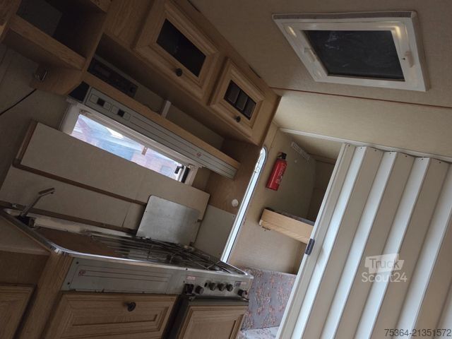 Karavan KIP KG 48 TN Wohnwagen Toilet + Etagenbett
