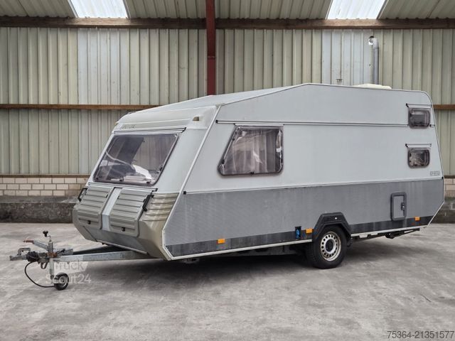 Karavan KIP KG 45 TLB Wohnwagen Toilet + Etagenbett