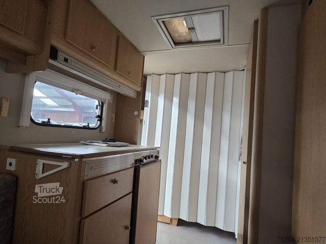 Karavan KIP KG 45 TLB Wohnwagen Toilet + Etagenbett