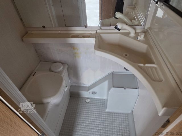Karavan KIP KG 45 TLB Wohnwagen Toilet + Etagenbett