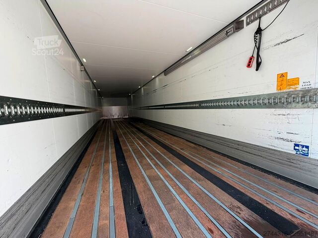 Semi-remorque SCHMITZ CARGOBULL BP Trailer 2 akslet City