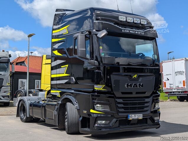 Trattore stradale volumetrico MAN TGX 18.520 LL SA Mega, "LONEWOLF"