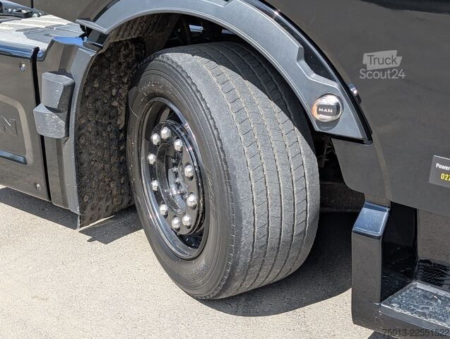 Trattore stradale volumetrico MAN TGX 18.520 LL SA Mega, "LONEWOLF"