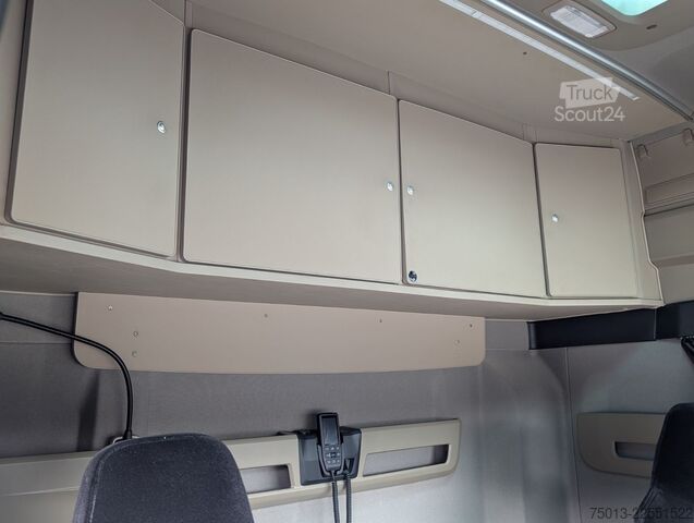 Trattore stradale volumetrico MAN TGX 18.520 LL SA Mega, "LONEWOLF"
