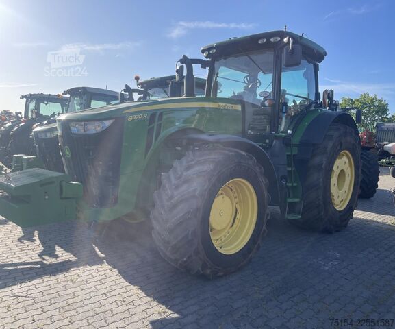 Трактор John Deere 8370 R