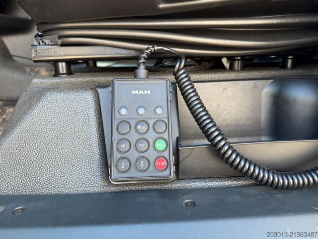 Tractor estándar MAN TGX 18.510 4x2 BL SA SZM Retarder 2 Tank Standkl