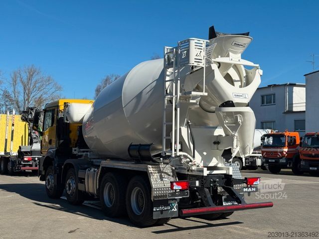 Betongblandarbilar MAN 35.440 8x4 BB CH Betonmischer Euromix 10 m³