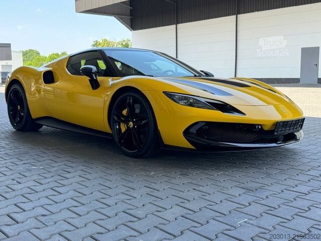 Fourgon FERRARI 296 GTB Coupe