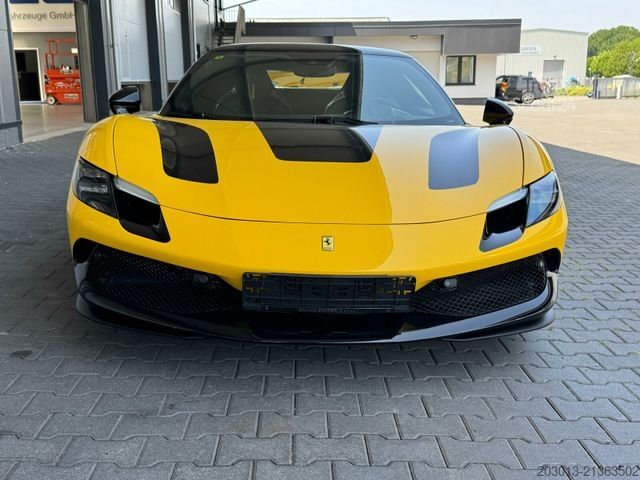 Fourgon FERRARI 296 GTB Coupe