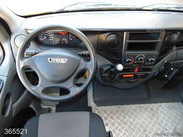Furgão fechado IVECO DAILY 50 C 15 Postkoffer REGALSYSTEM KAMERA