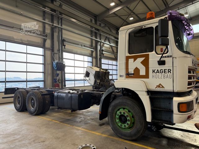 Sunkvežimio važiuoklė STEYR 33S41 6X4