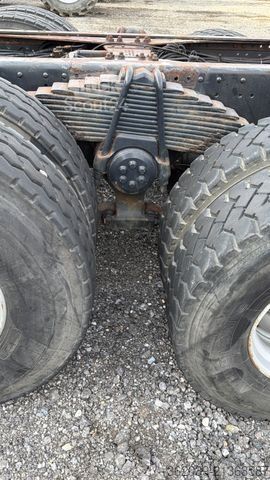 Sunkvežimio važiuoklė STEYR 33S41 6X4