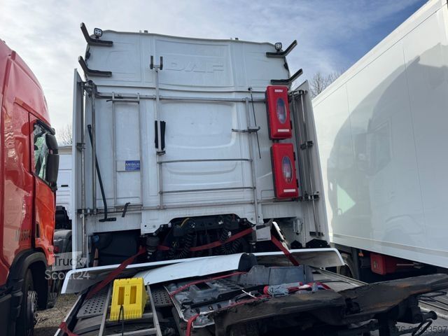 Volumen trækker DAF XG  480 FT Mega Unfallschaden/damaged