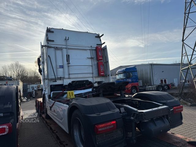 Volumen trækker DAF XG  480 FT Mega Unfallschaden/damaged