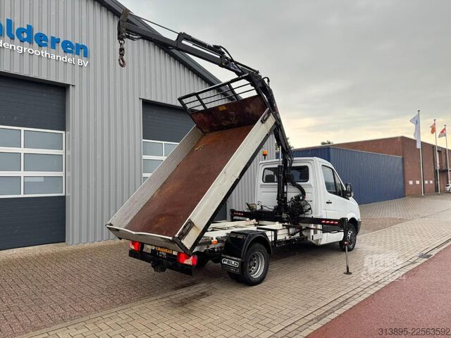 Kipper Mercedes-Benz 513 CDI, Crane Hiab 022-2 kipper