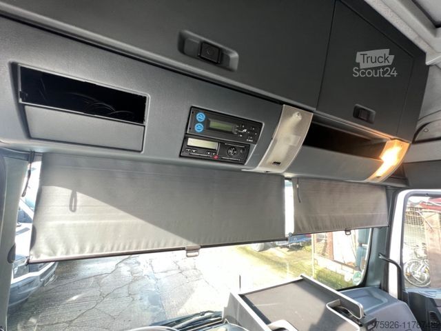 Abschleppwagen MAN TGL 8.220 *Abschlepper*Geschlossen*Aufgelastet*