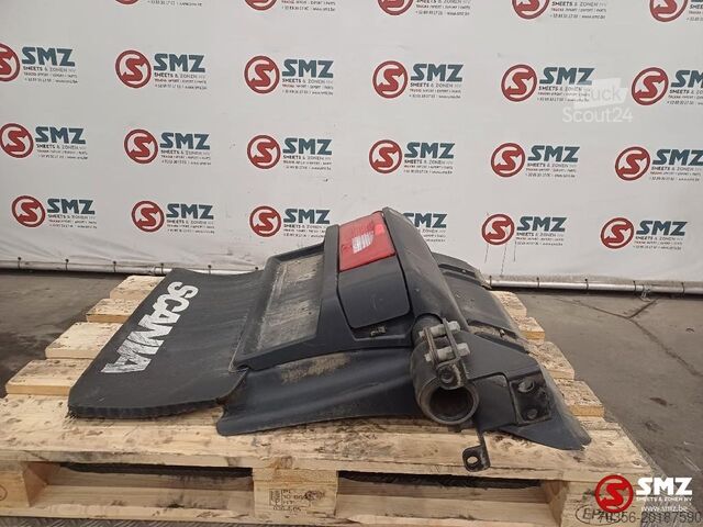 Kotflügel Scania Occ spatbord + spatbordbeugel linksachteraan Scani