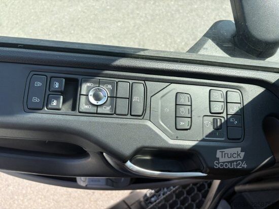 Стандартний тягач SCANIA R460 , RETARDER, E6,