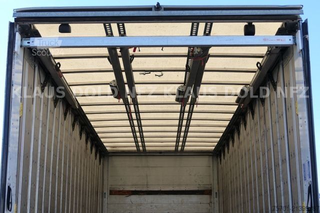 LKW mit Getränkeaufbau RENAULT Premium 430 Getränkewagen Lift-/Lenkachse LBW