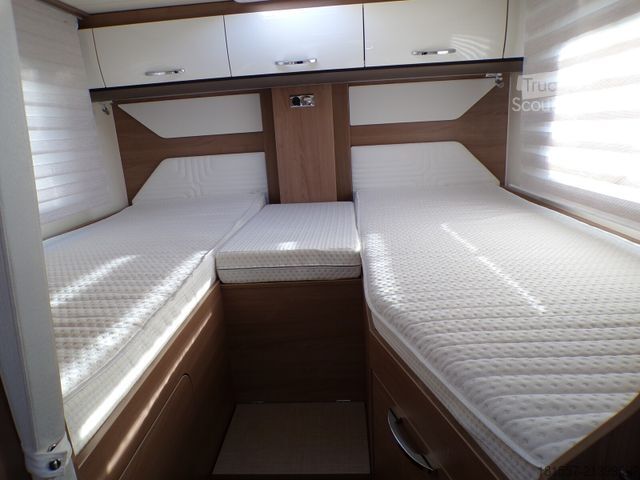 Halvintegreret autocamper BÜRSTNER Lyseo TD 690 G Isofix, elekt. Hubbett,L-Sitzgr.