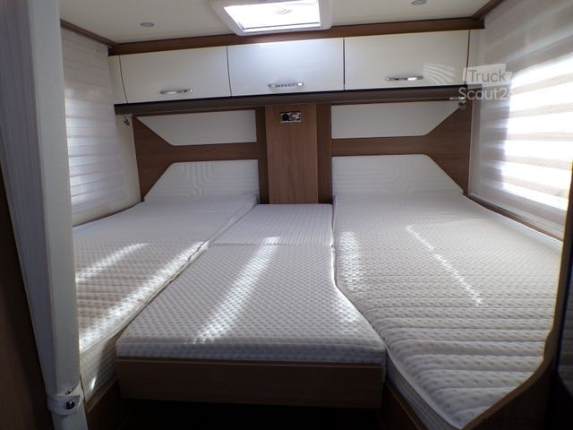 Halvintegreret autocamper BÜRSTNER Lyseo TD 690 G Isofix, elekt. Hubbett,L-Sitzgr.