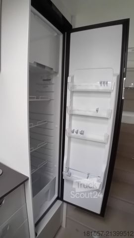 Halvintegreret autocamper BÜRSTNER Lineo T 690 G