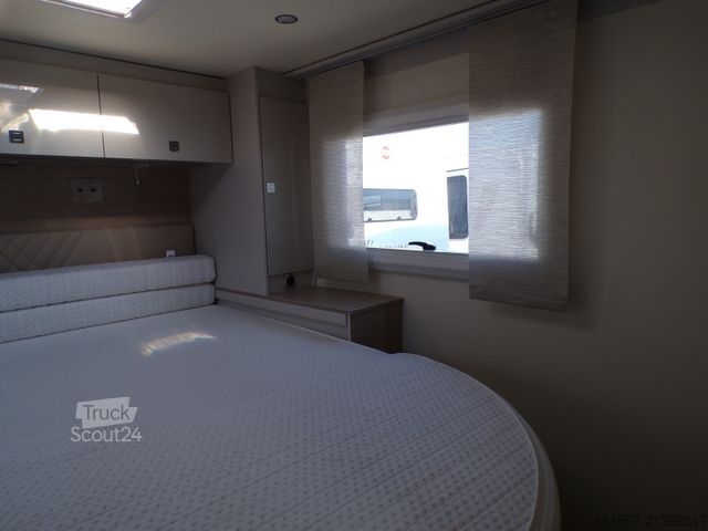 Halvintegreret autocamper BÜRSTNER Lineo T 700