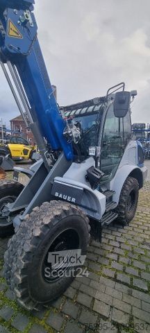 Kolesni nakladalnik KRAMER 8095Tele , Top Ausstattung