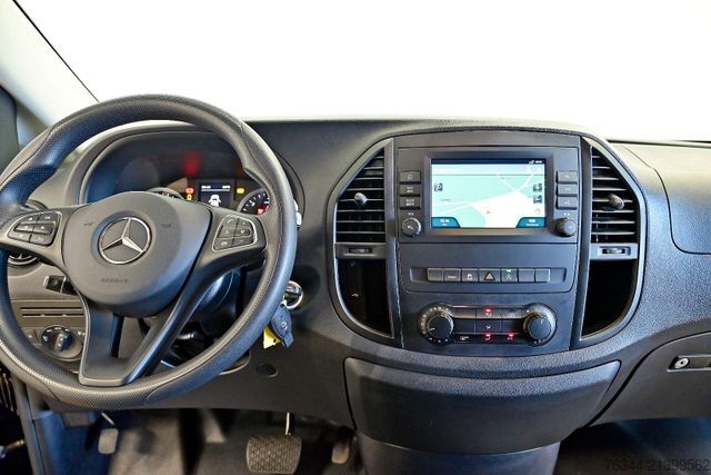 Minibus MERCEDES-BENZ Vito 114 CDI Tourer Pro 8.Sitzer 9G-Tronic #T005