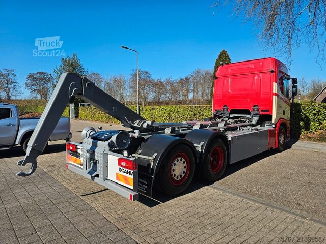 Camião porta-contentores de gancho SCANIA R500 Cr 20 6x2*4 Abrollkipper