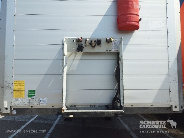 Напівпричіп-фургон Schmitz Cargobull Semitrailer Dryfreight Standard Porte relevante