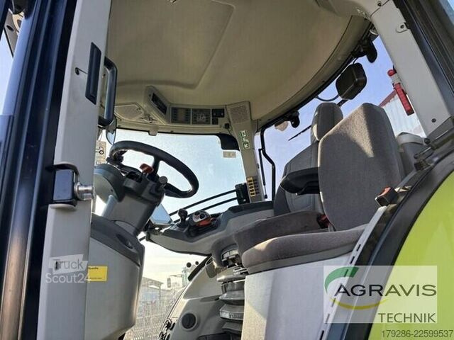 Tractor Claas AXION 810 CMATIC CEBIS