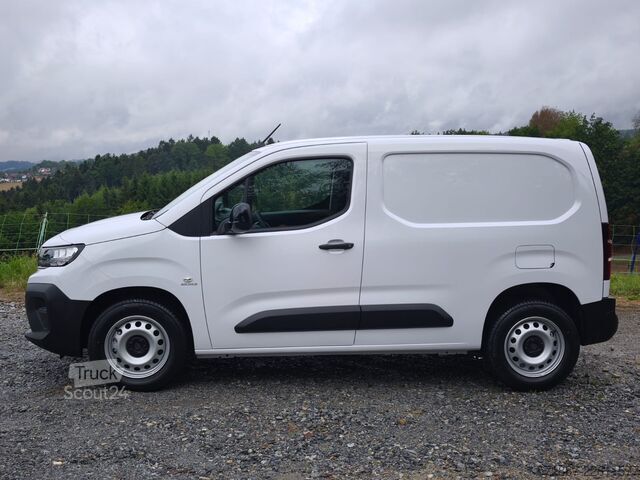 Varebil Peugeot Partner M Diesel 100 L1 3-Sitze,Worksite